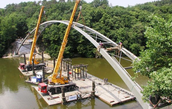 Lávka přes Brněnskou přehradu