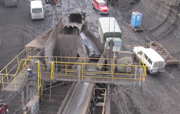 MODERNIZATION AND MAJOR OVERHAUL OF KU300.16 LARGE-SCALE EXCAVATOR - NOEN, a.s.